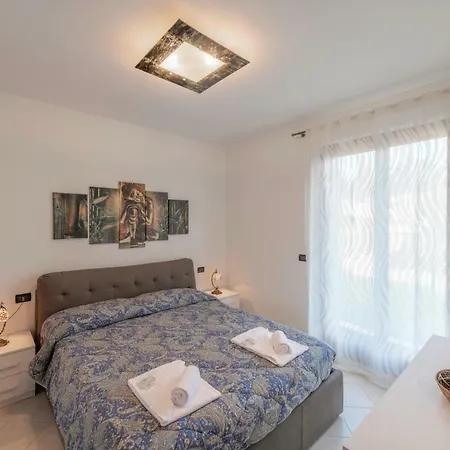 Cascinale 6 * Peschiera del Garda