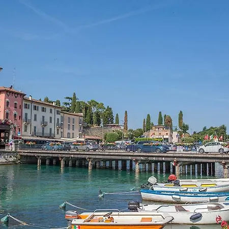 Cascinale 6 * Peschiera del Garda